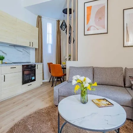 公寓 1br - Chill With Ac - Quiet Near Ruin Bars