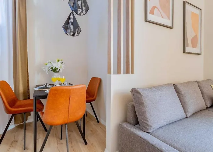 Appartement 1br - Chill With Ac - Quiet Near Ruin Bars